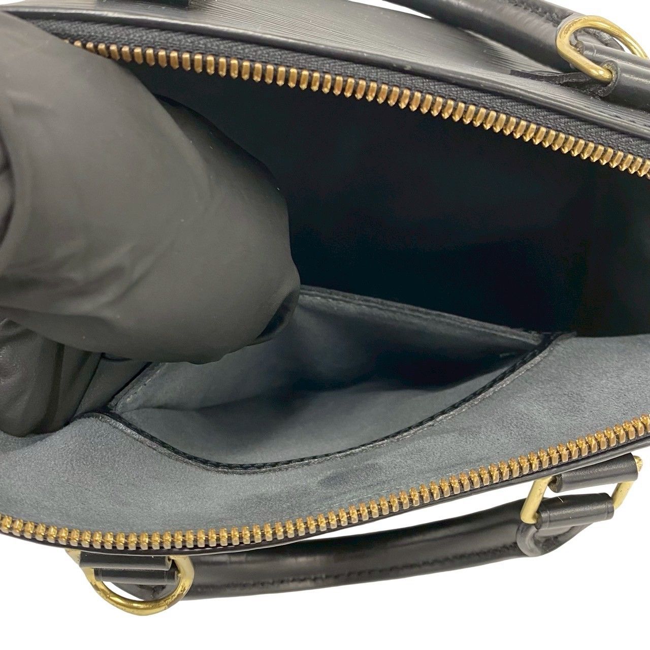 極 美品 LOUIS VUITTON ルイヴィトン アルマ LV ロゴ エピ レザー 本革