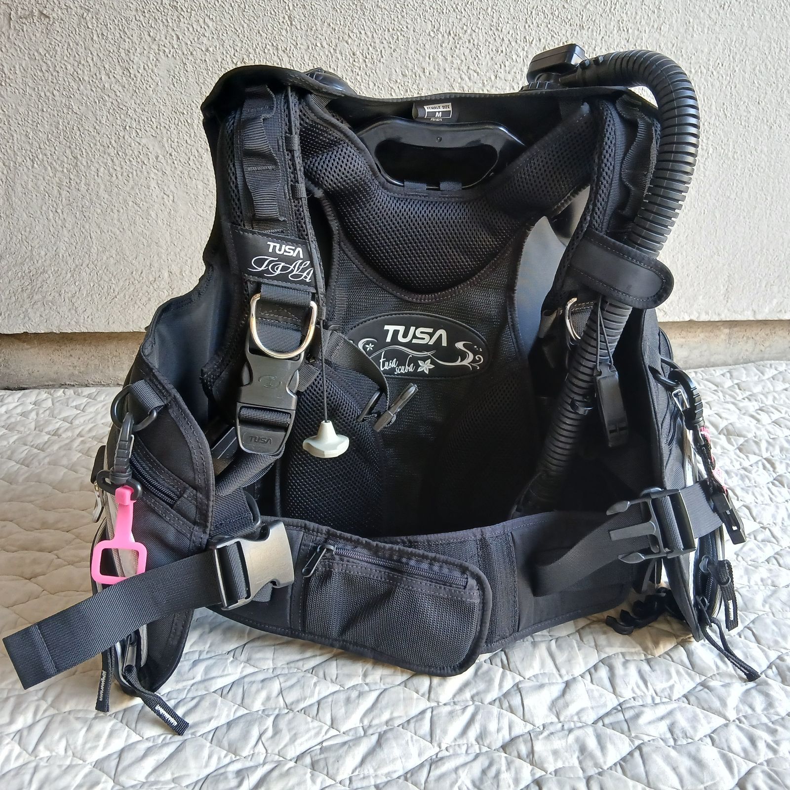TUSA SCUBA BCジャケット IQα レディースMサイズ インフレーター付 ダイビング器材