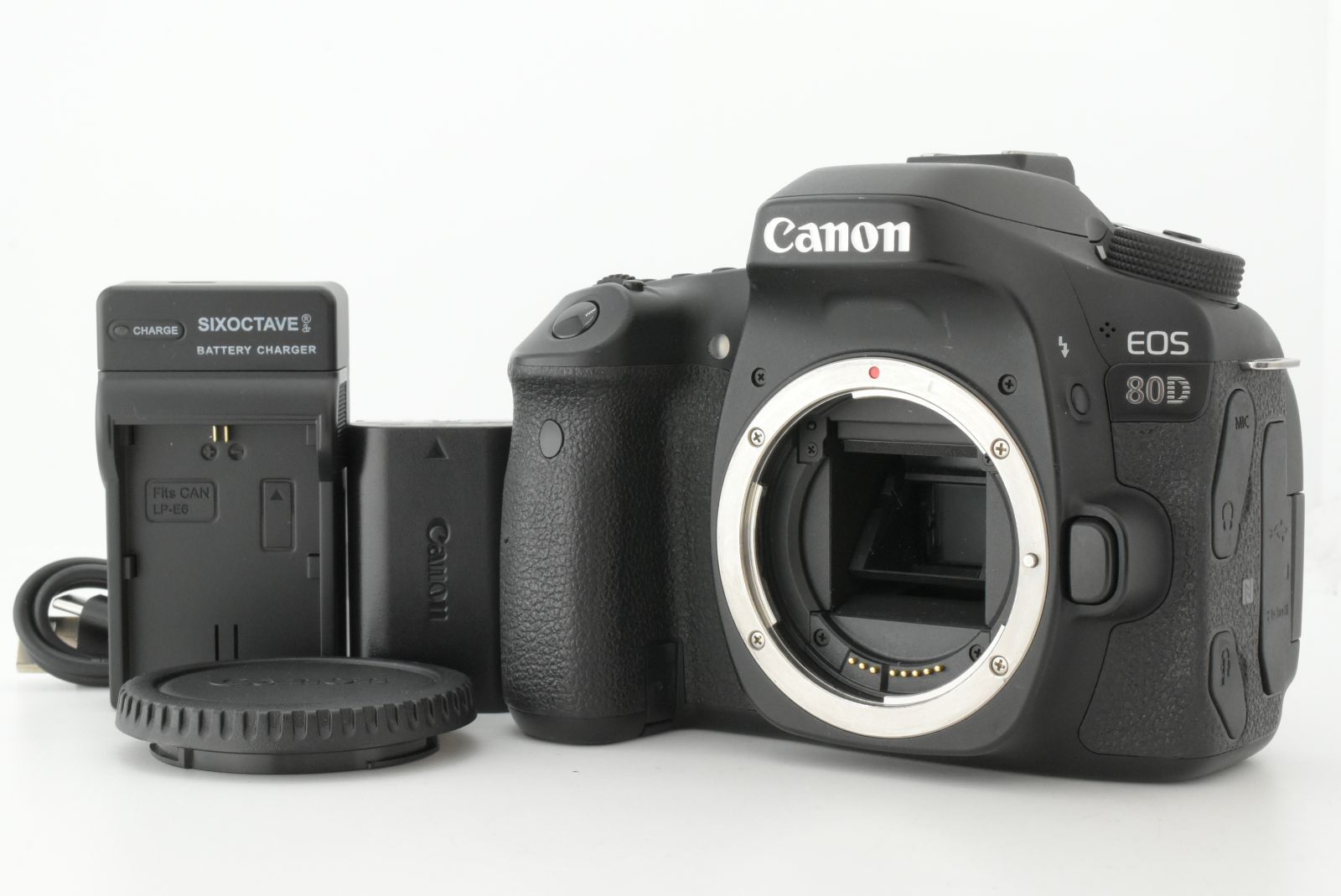 美品】シャッターカウント 8389回 Canon EOS 80D Digital SLR Camera