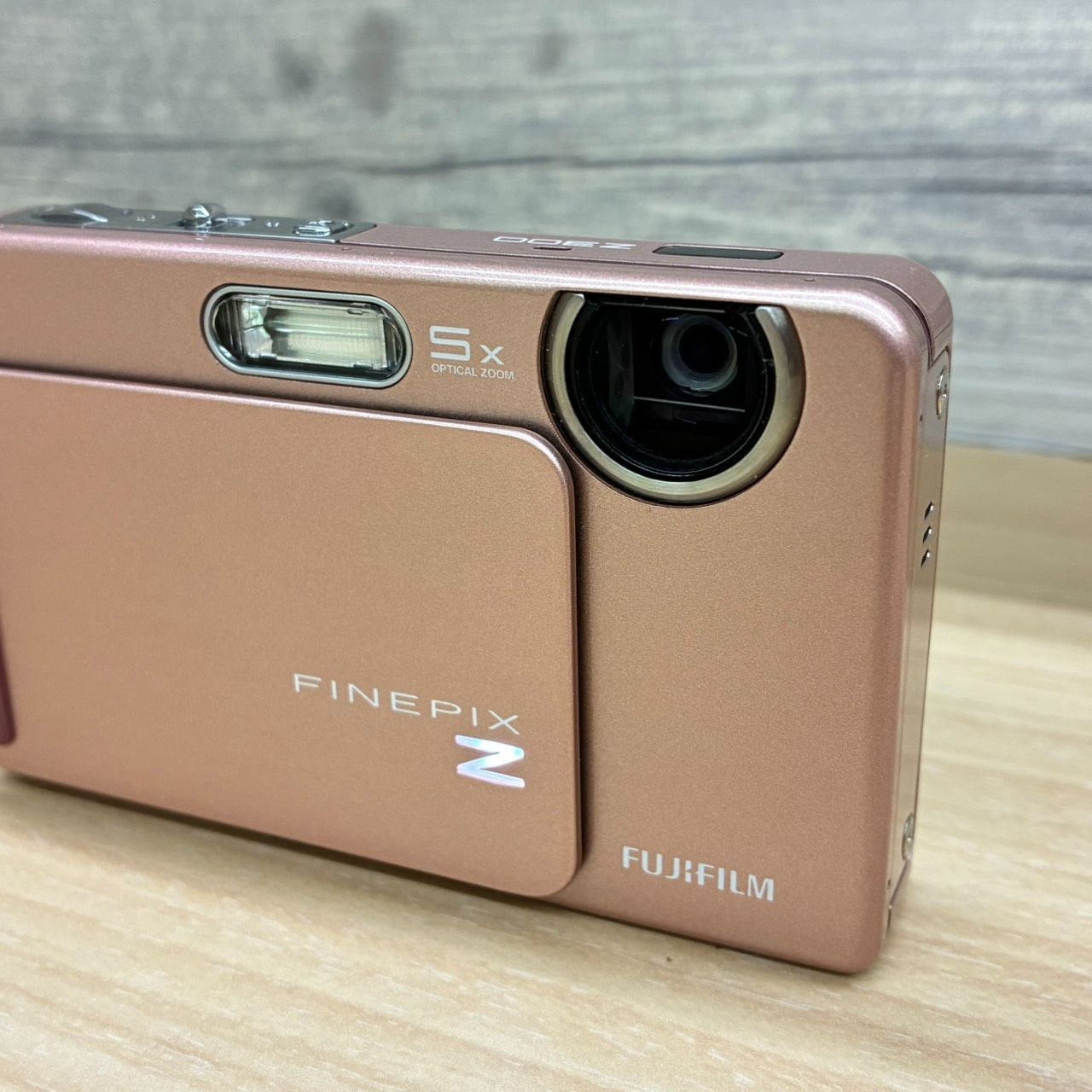 亘】FUJIFILM FINEPIX Z300 フジフイルム ファインピクス 希少カラー 亘】FUJIFILM FINEPIX Z300 フジフイルム ファインピクス 希少カラー
