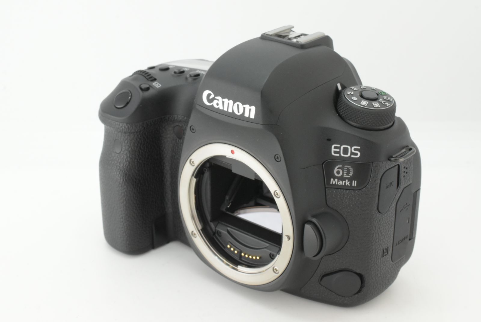 美品】シャッターカウント 23141回 Canon EOS 6D Mark II 26.2MP