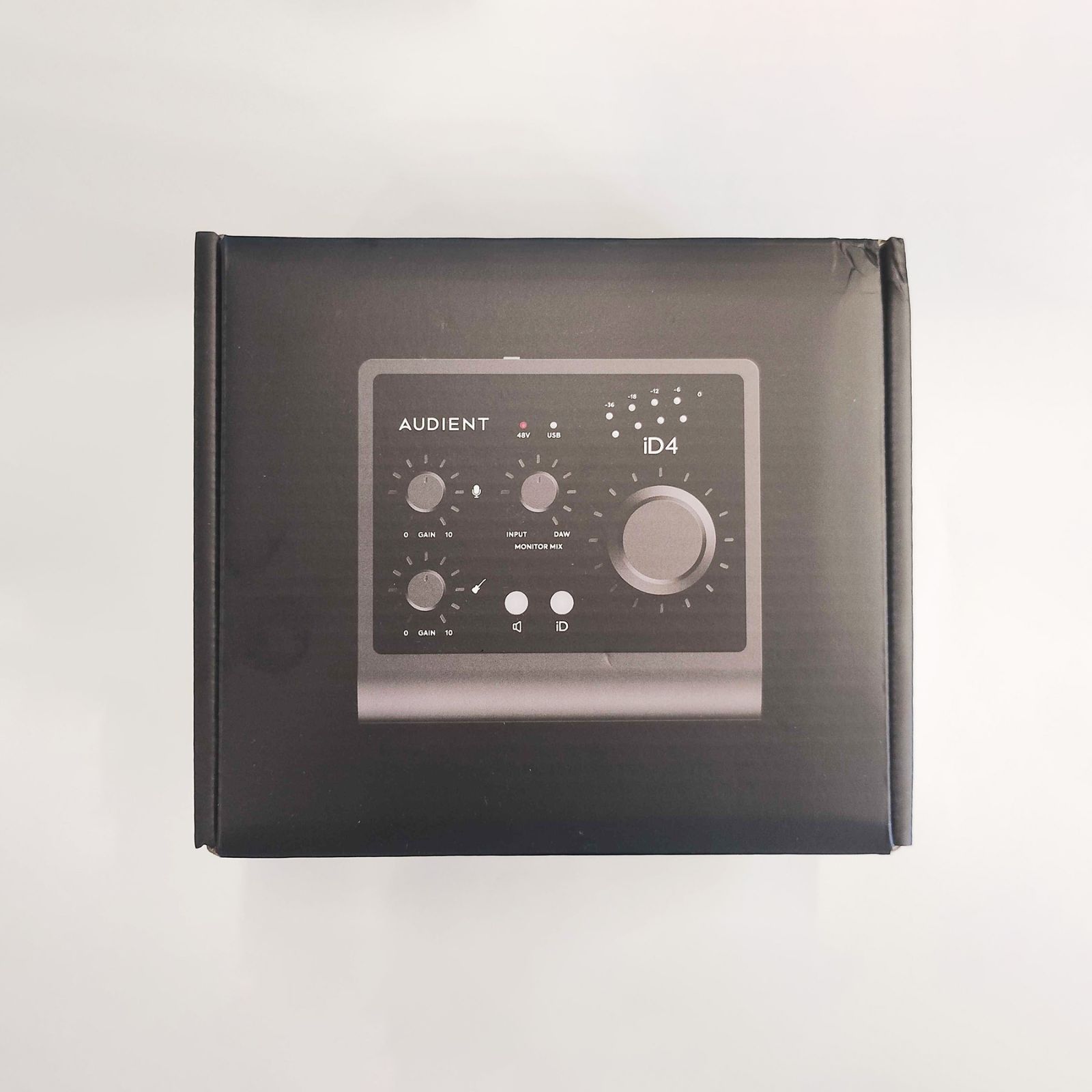 展示中古品】【箱破損】AUDIENT iD4mkⅡ オーディオインターフェイス