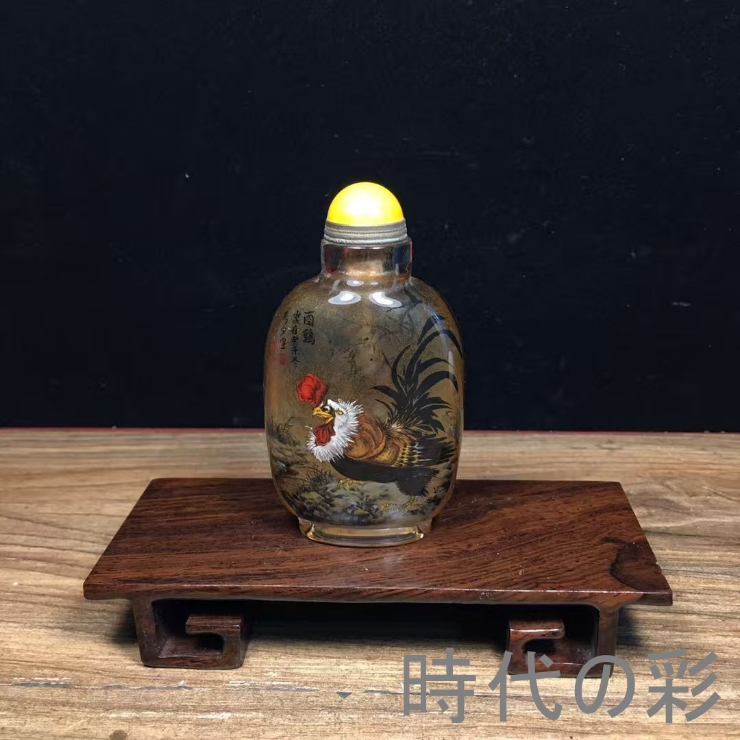 中国古美術・旧家蔵出・琉璃・内絵鼻煙壷・名家手繪「生肖鶏」鼻煙壺・大吉大利・工芸品・骨董品・古玩・時代物・R08051618