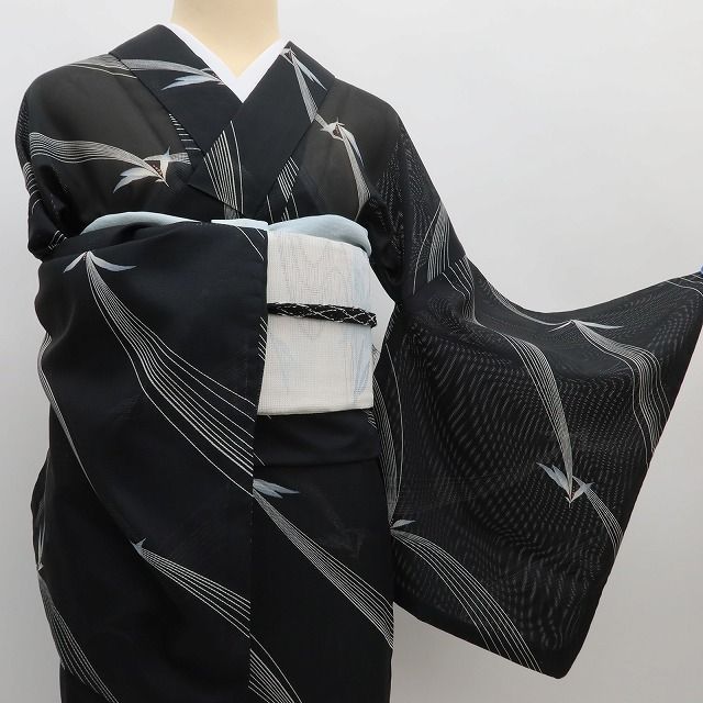 ✾まめ藤✾m3087＊洗える夏着物 絽“ ブラック×羽ばたく息吹”居敷当て