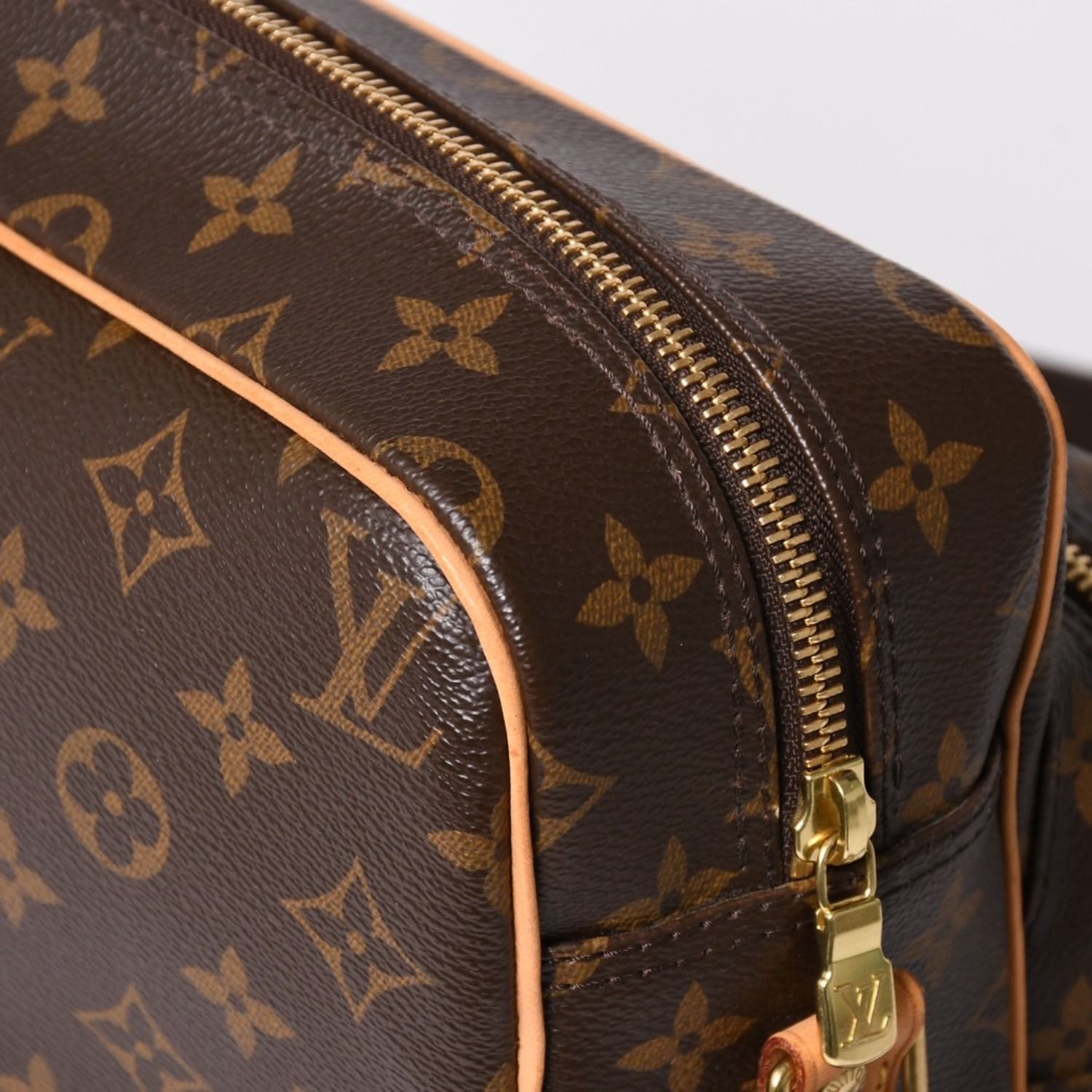 極美品 LOUIS VUITTON ルイヴィトン ナイル ショルダーバッグ M45244 