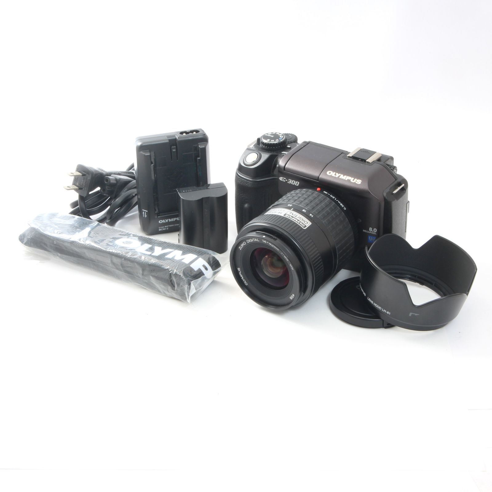 【新品】オリンパス「E-300」レンズセットZD14-45mmF3.5-5.6他 シャッター数130回】OLYMPUS オリンパス E-300 + ZD 14-45mm F3.5-5.6