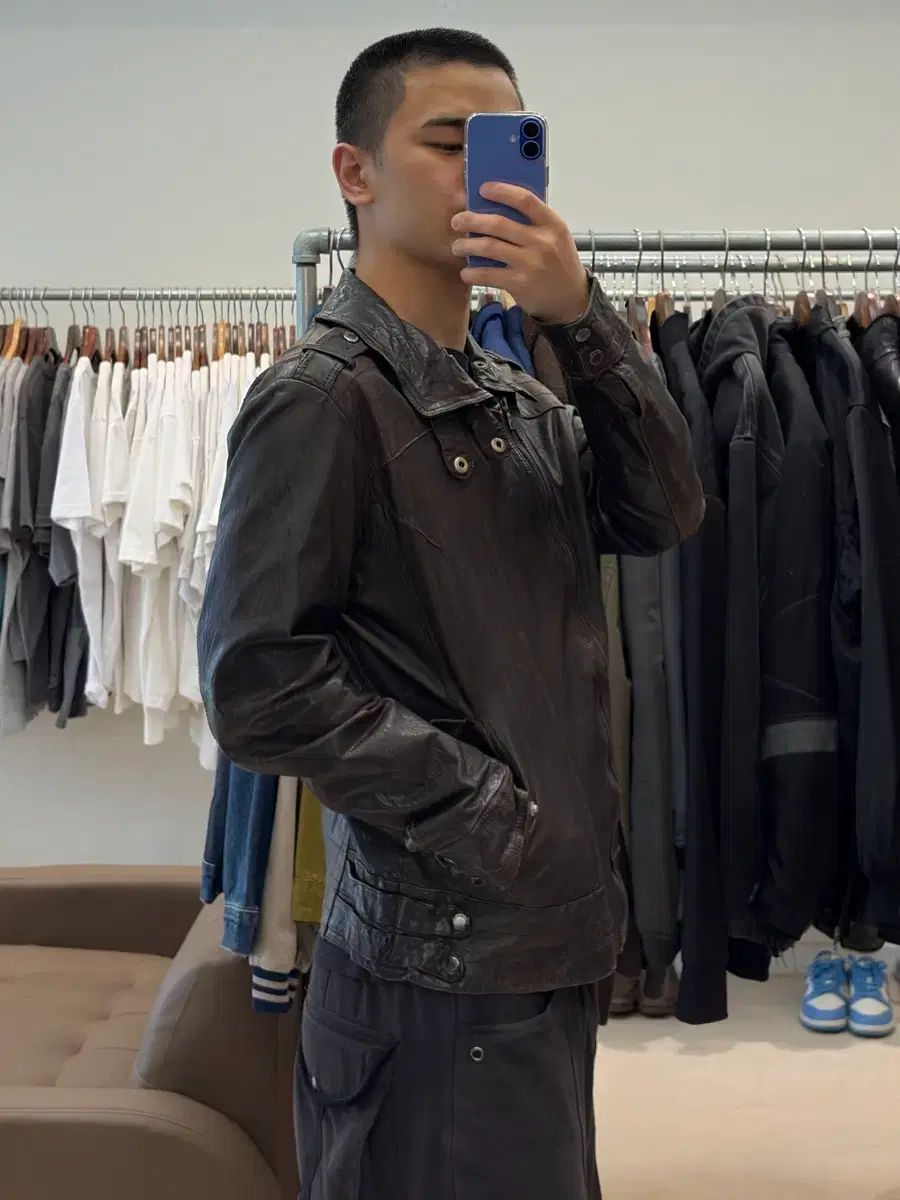 GUESS ハイネック ラムスキン ライダース ジャケット