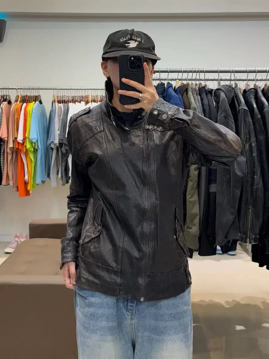 GUESS ハイネック ラムスキン ライダース ジャケット