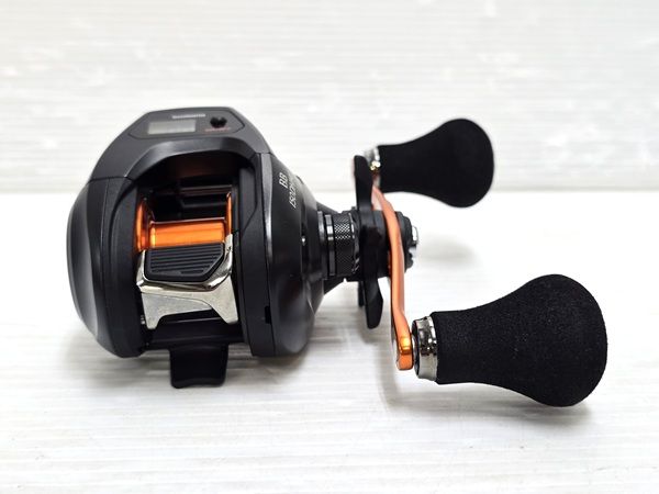 中古品】 シマノ SHIMANO ベイトリール 右ハンドル バルケッタBB
