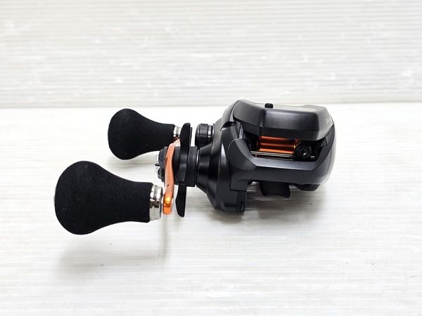 中古品】 シマノ SHIMANO ベイトリール 右ハンドル バルケッタBB