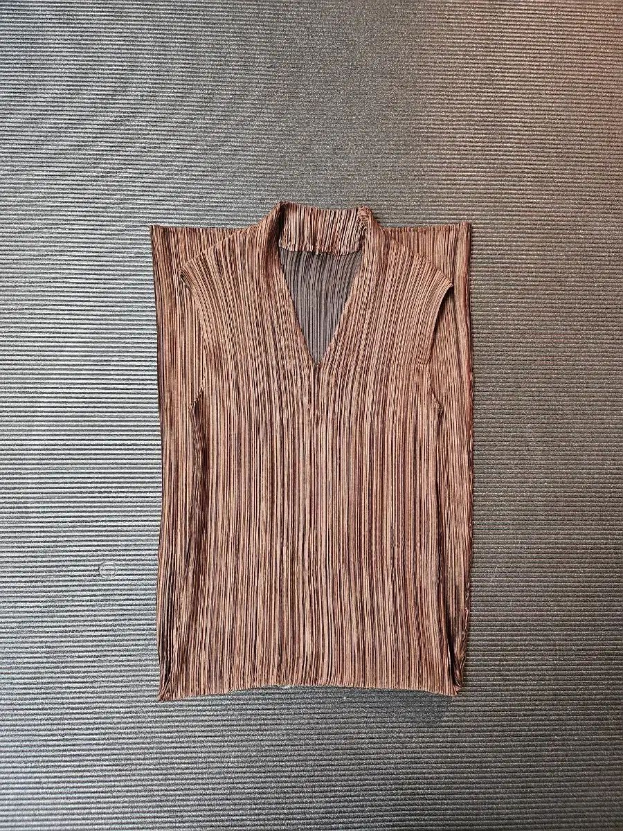 ISSEY MIYAKE イッセイミヤケ ワンピース ブラウン