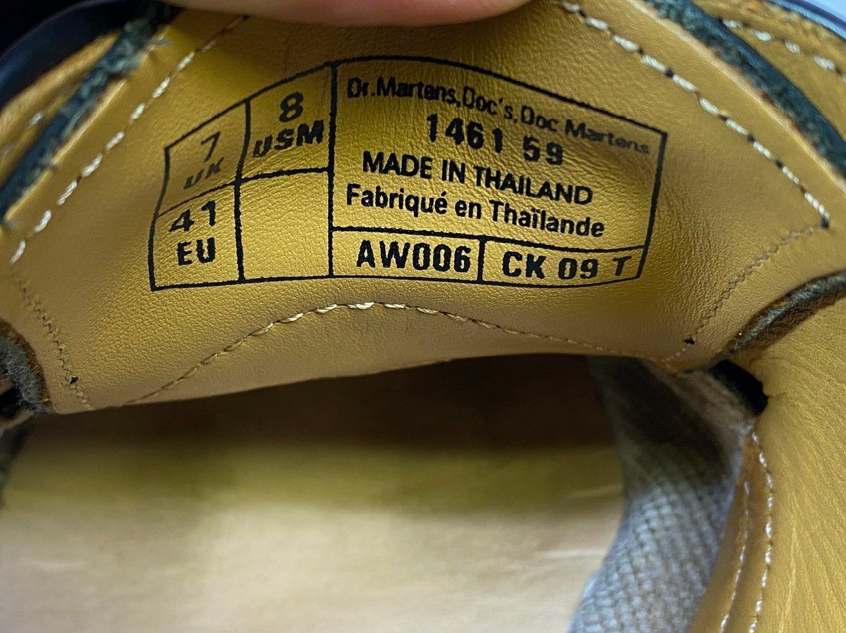 Dr.Martens ドクターマーチン イエローステッチ 3ホール レザー