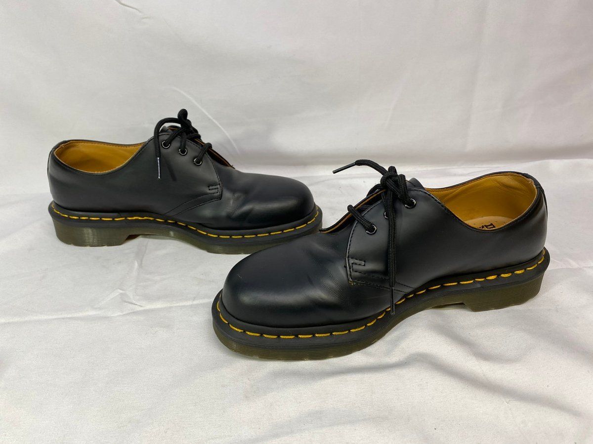 Dr.Martens ドクターマーチン イエローステッチ 3ホール レザー