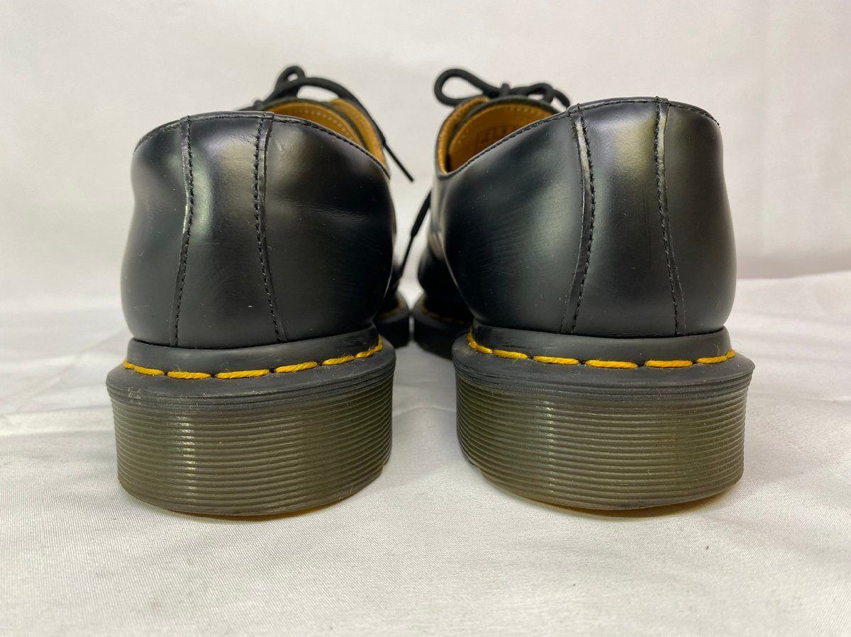 Dr.Martens ドクターマーチン イエローステッチ 3ホール レザー