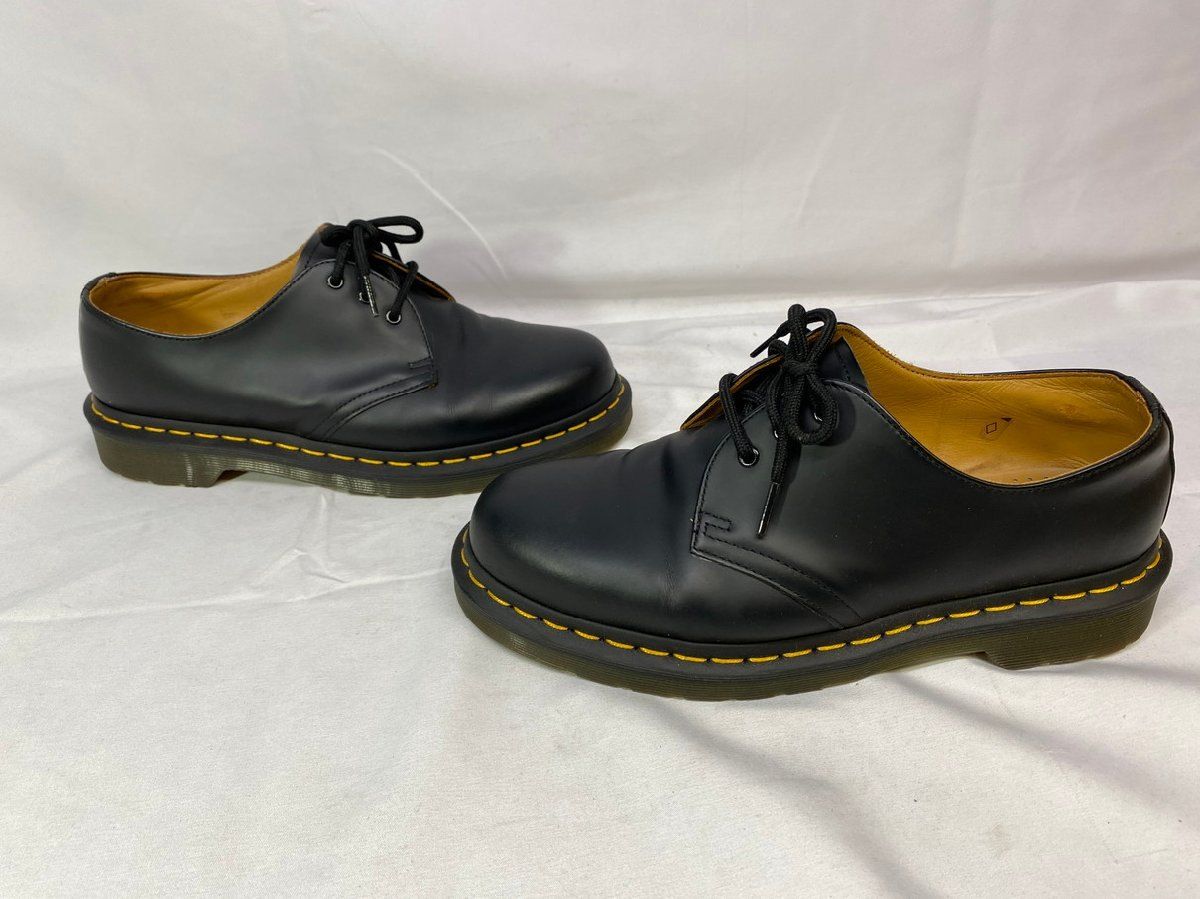 Dr.Martens ドクターマーチン イエローステッチ 3ホール レザー