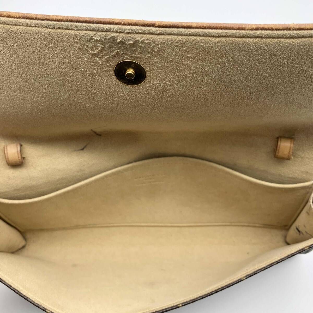 現状品】LOUIS VUITTON ルイ・ヴィトン モノグラム M51852 ポシェット