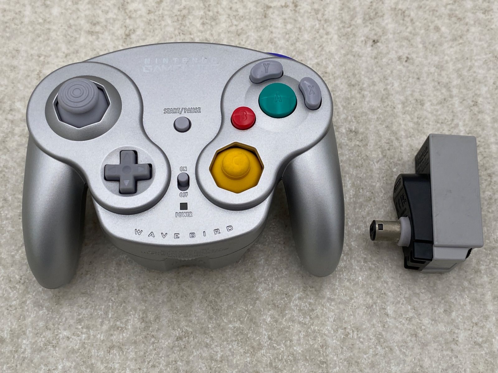 ゲームキューブ ウェーブバード 　ワイヤレスコントローラー　シルバー