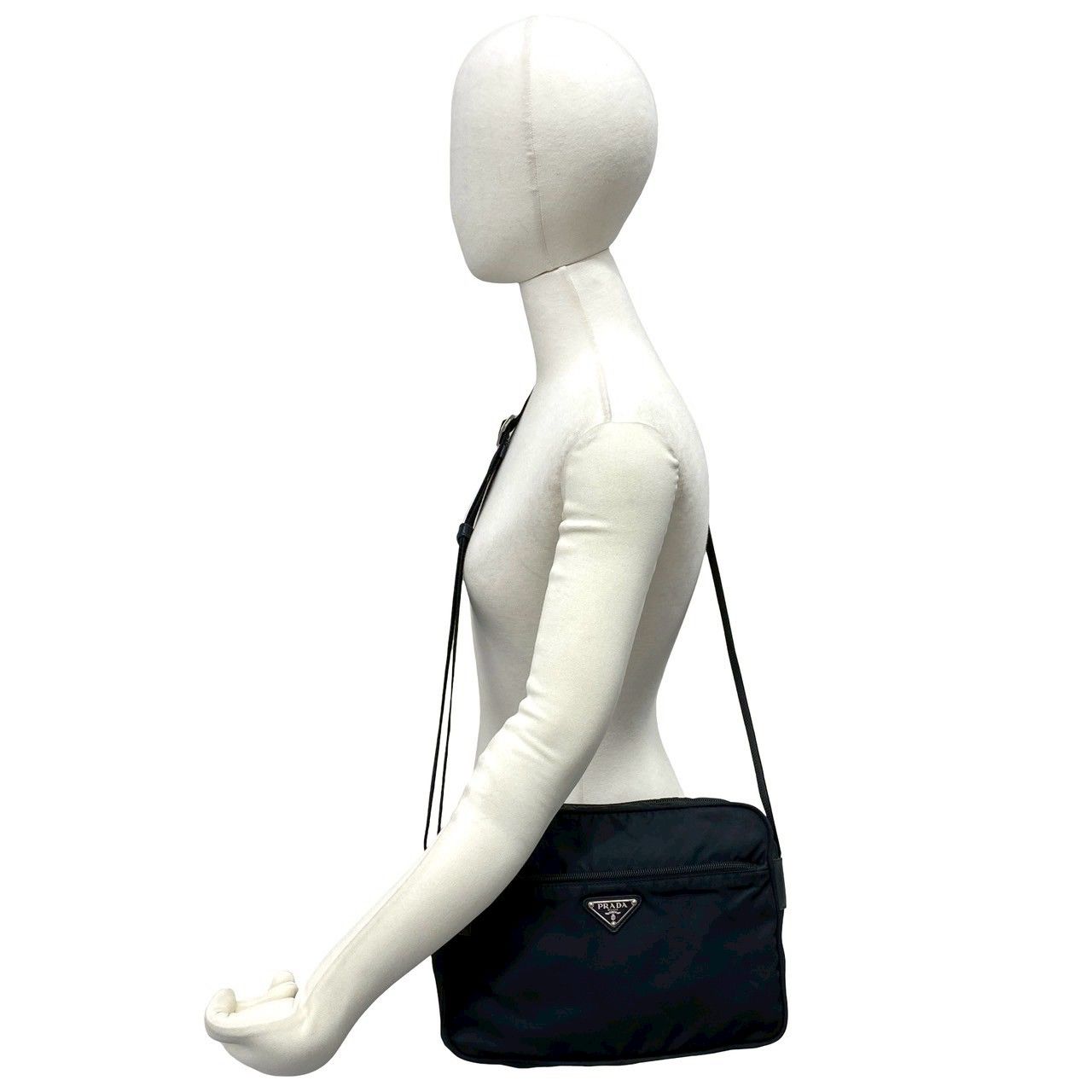 極 美品 PRADA プラダ 三角ロゴ プレート 金具 テスート ナイロン 