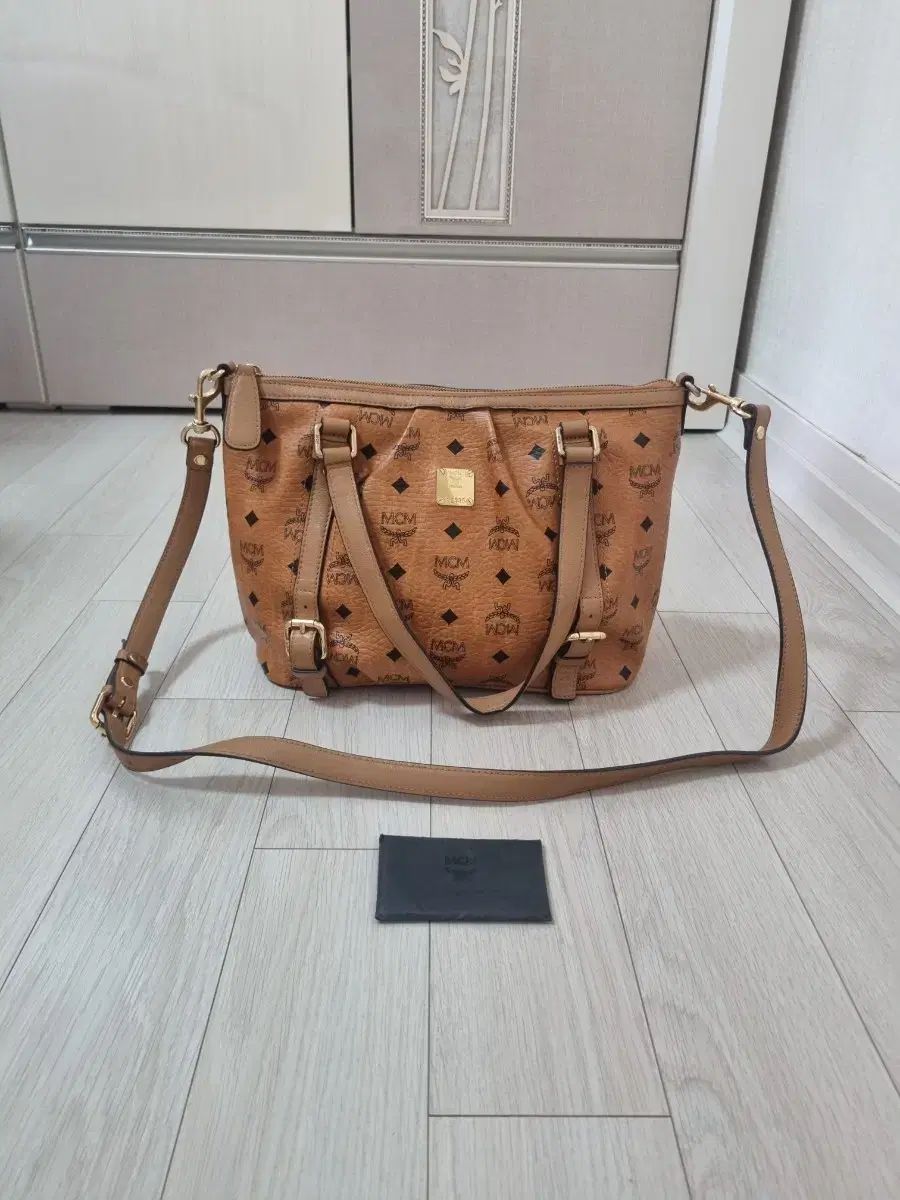 正規品MCM ヴィンテージショッパーバッグ(スモール)送料込み 99,000円