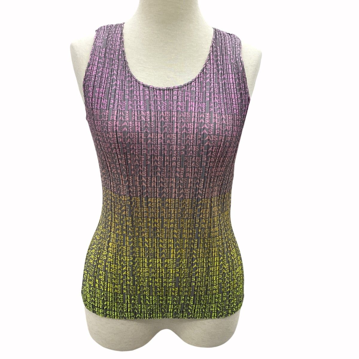 ISSEY MIYAKE イッセイミヤケ PLEATS PLEASE ノースリーブカットソー SIZE 3 グラデーション
