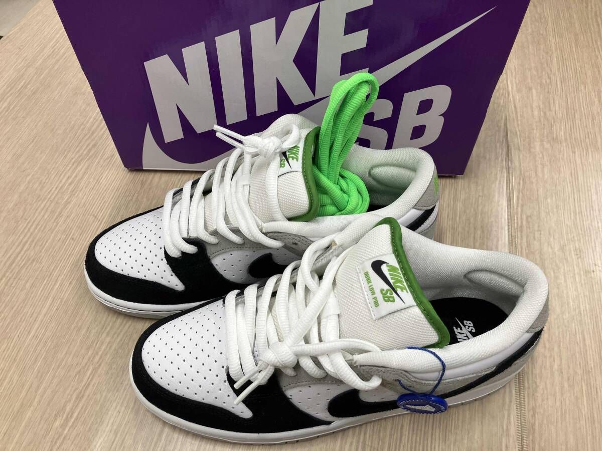 NIKE スニーカー　BQ6817-011 NIKE SB Dunk Low ChlorophyⅡ サイズ26.5