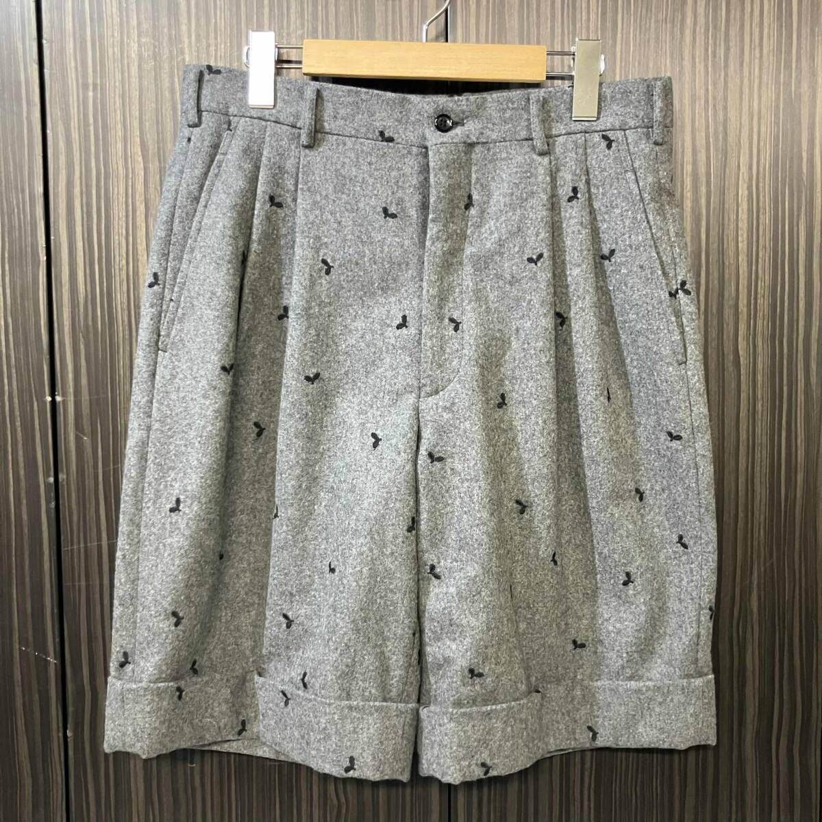 25AW COMME des GARCONS GIRL パンツ 刺繍WOOL ショーツ Mサイズ グレー NP-P004 コムデギャルソンガール