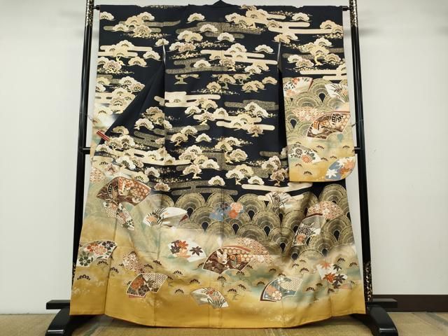 平和屋着物●豪華振袖　地紙花蝶文　暈し染め　金彩　三越扱い　正絹　逸品　CABG5220ut