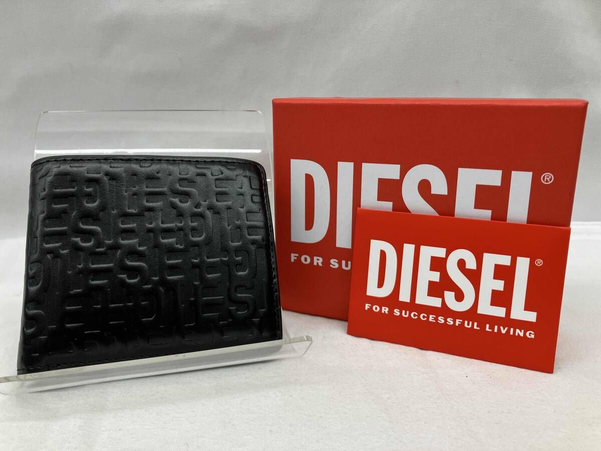 DIESEL ディーゼル　二つ折り財布 総柄　モノグラム　小銭入れあり　札入れあり　箱付き　ブラック