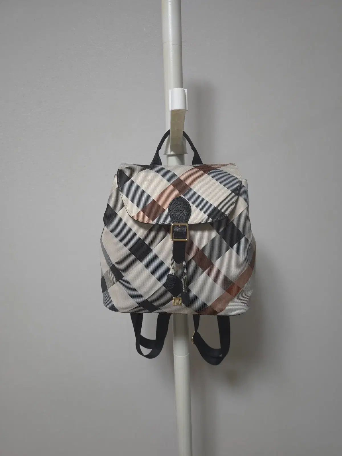 DAKS ダックス レディースバッグ ベージュ ハウス チェック 軽量 バックパック