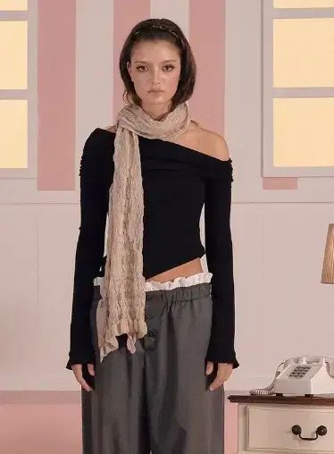 スリータイムズ Serene drape top