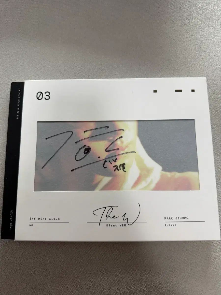 パク・ジフン(PARK JIHOON) The W サイン アルバム