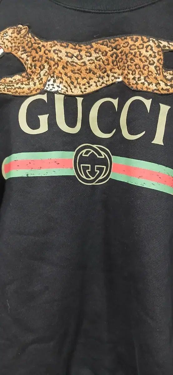 大人も着れるGUCCI ヒョウ柄トレーナー グッチ ブラック ヒョウ柄 レオパード スウェット - メルカリ