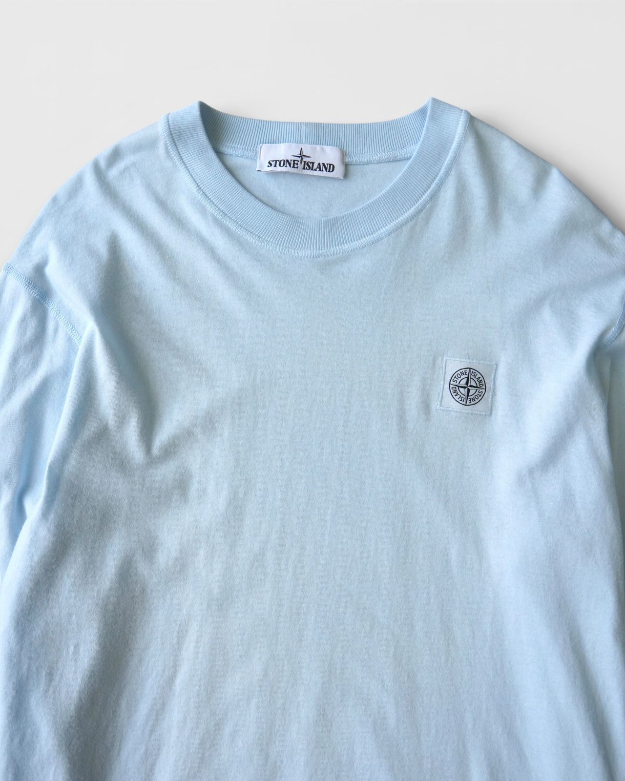 ストーン アイランド コンパスロゴ 長袖Tシャツ ロンT ライトブルー