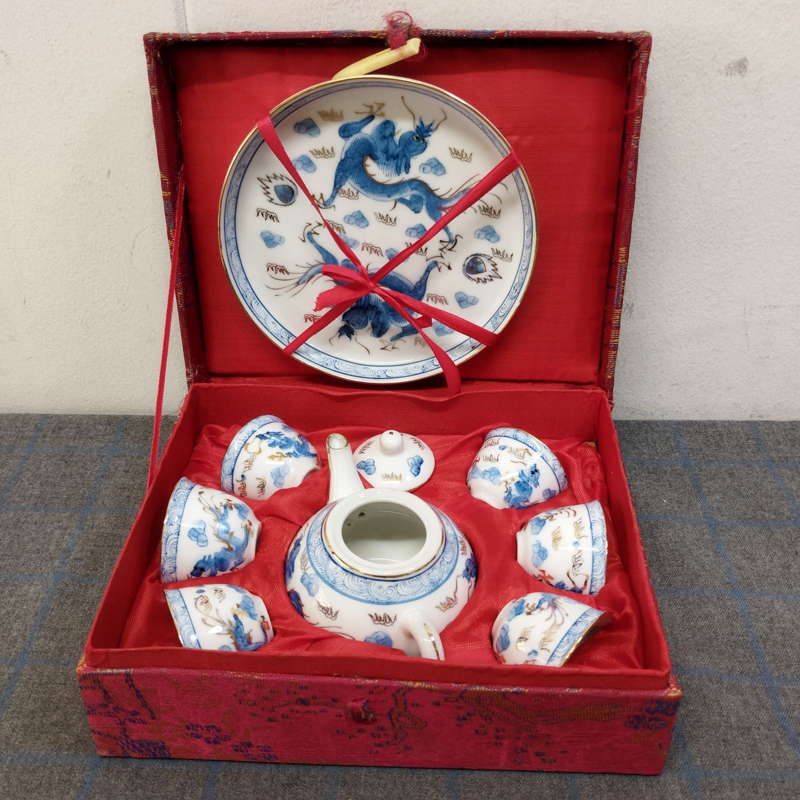 高級中国茶器セット　未使用　レトロ　骨董品 レトロ】中国茶器セット ミニティーセット カップ 急須 皿 ☆L2223