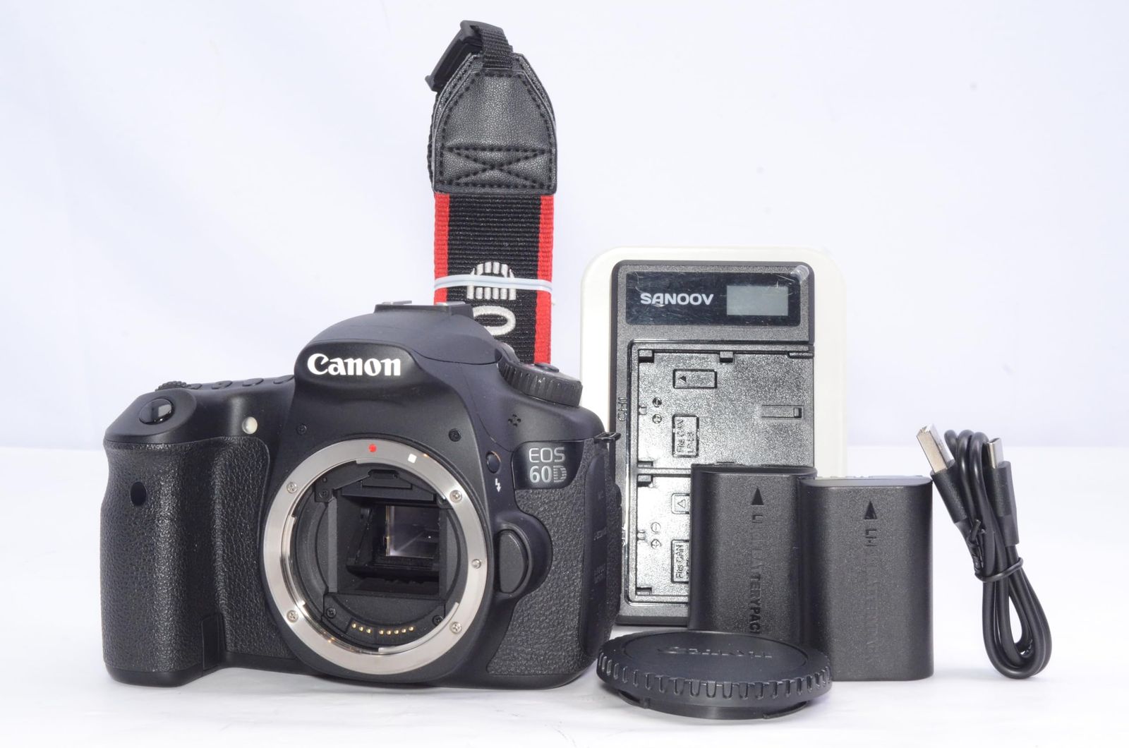 Canon EOS 60D ボディ ブラック 動作確認済み 実用良好 バッテリー2個 Canon EOS 60D ボディ ブラック 動作確認済み 実用良好 バッテリー2個