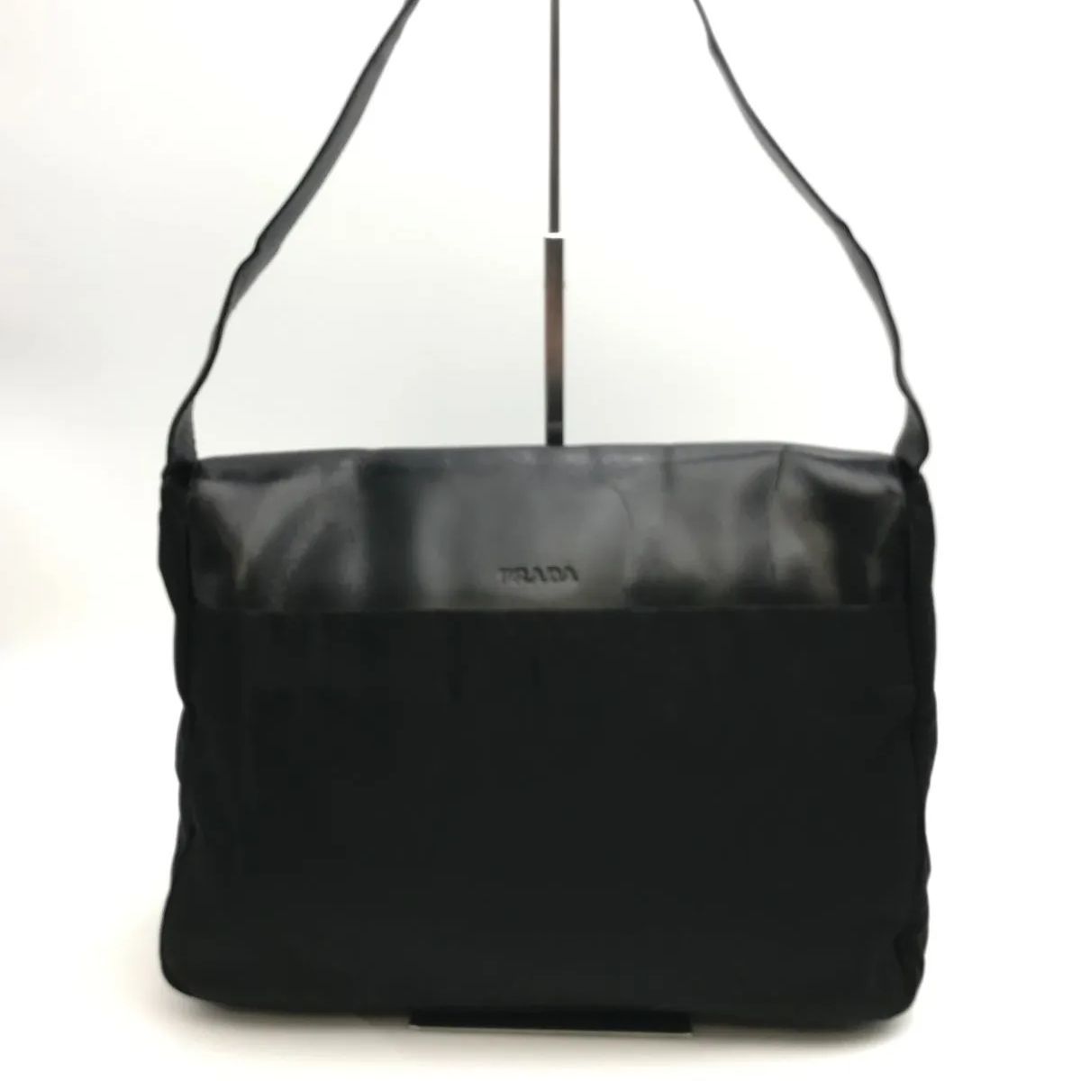 PRADA　プラダ　ワンショルダーバッグ　テスートナイロン×レザー　肩掛け　ブラック系　1545