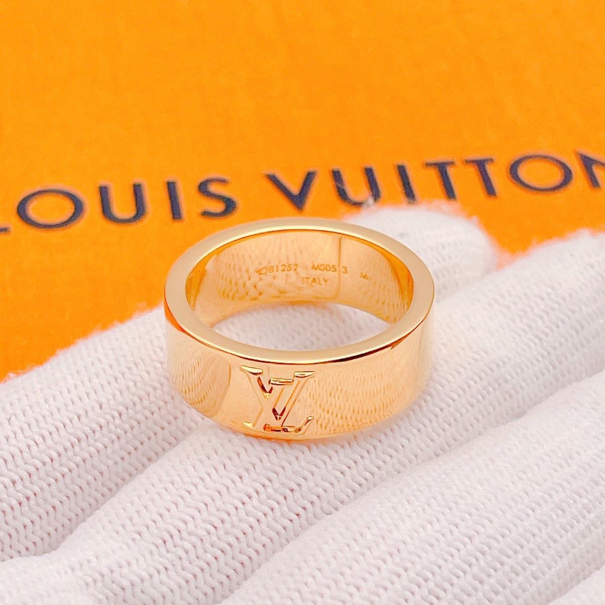 ◇ルイヴィトン◇新品仕上済 LOUIS VUITTON M00513 LV 