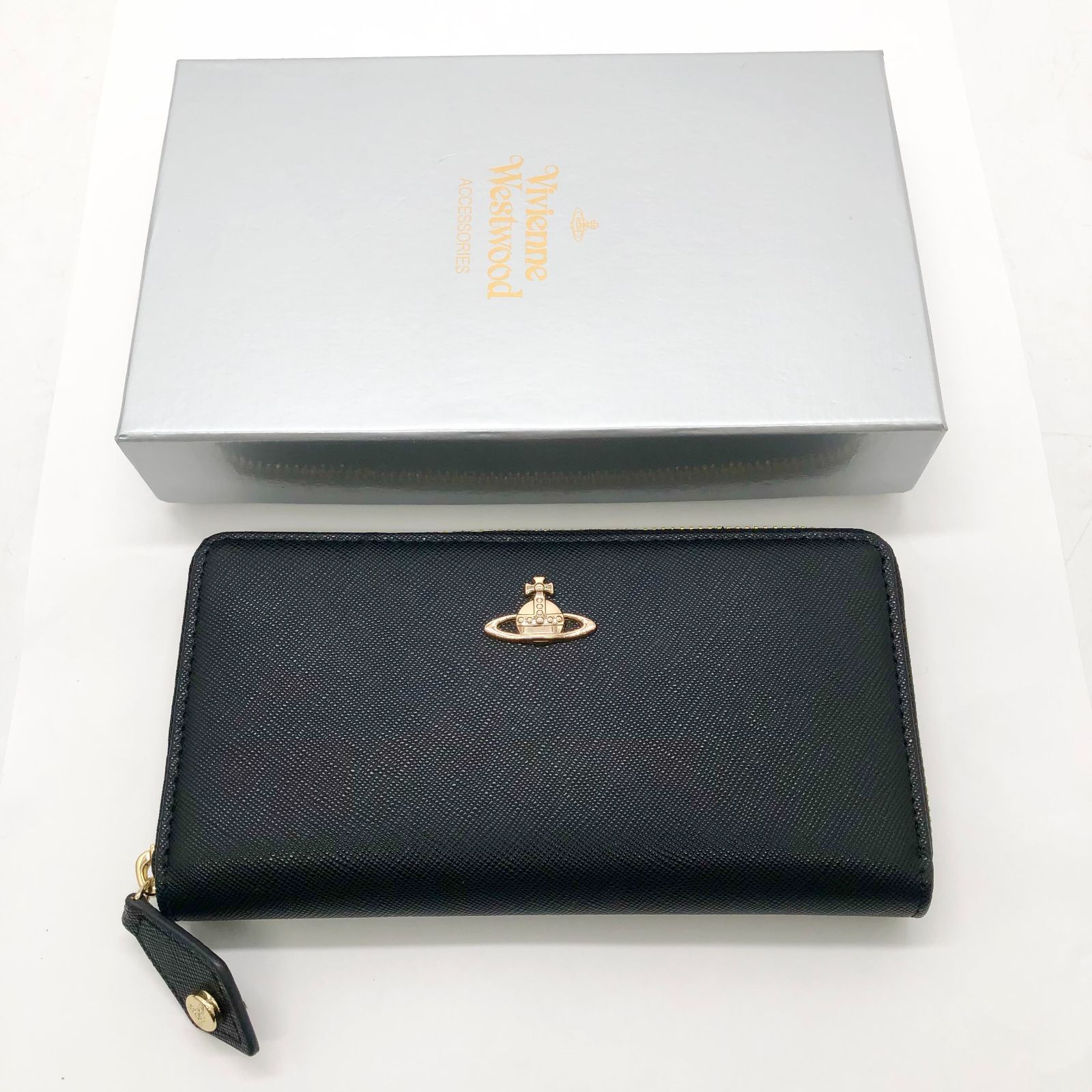 ◎S034 Vivienne Westwood® ヴィヴィアンウエストウッド ラウンド 