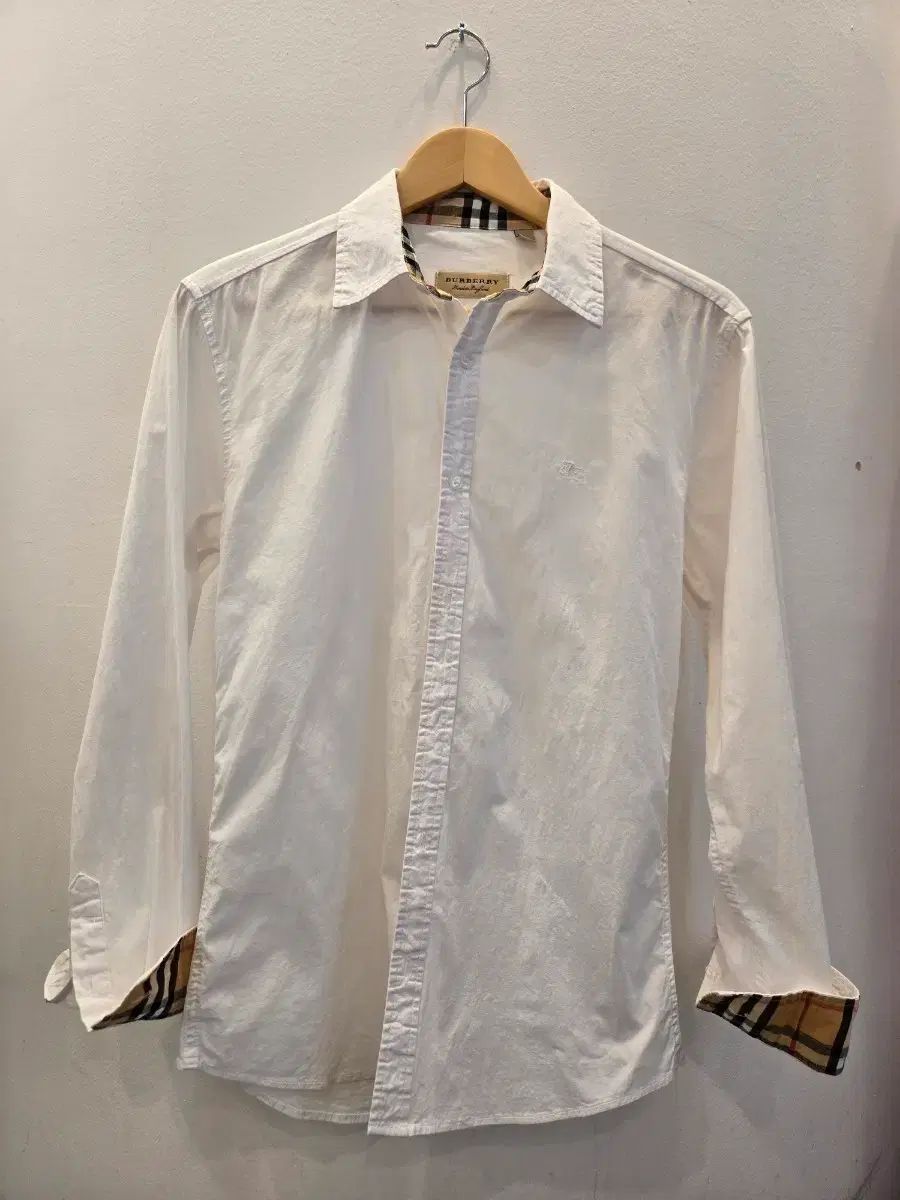 正規品 バーバリー 白 シャツ