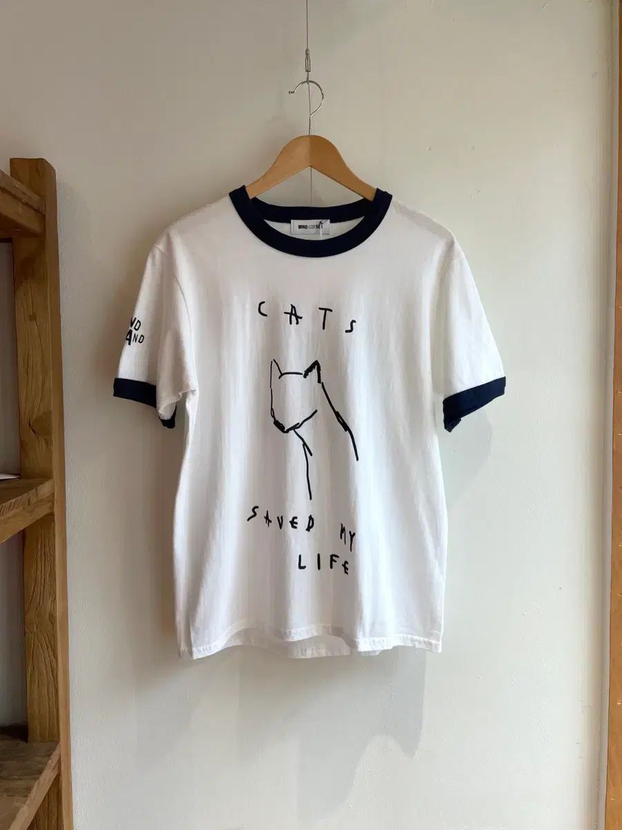 WIND AND WISH, Levi Pata CATS Tシャツ