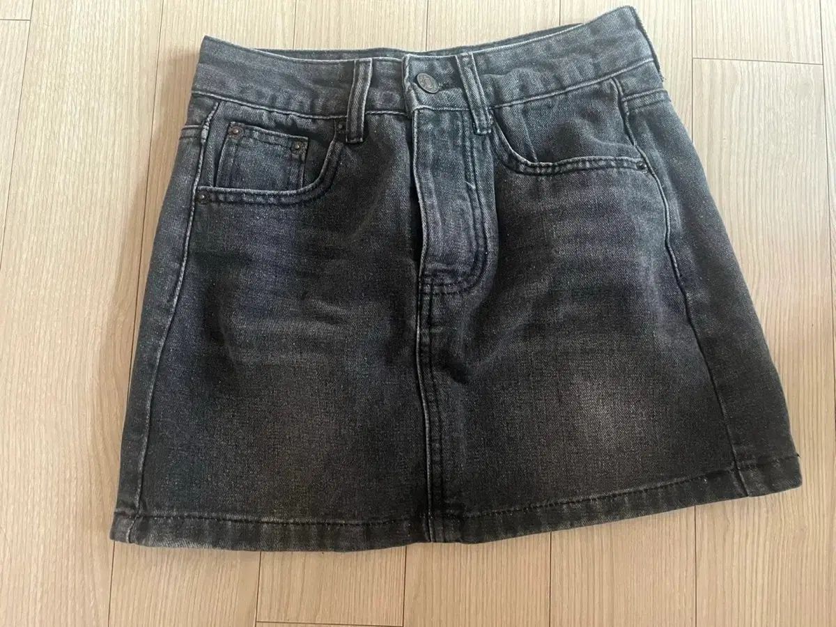 ブラック デニム ミニスカート