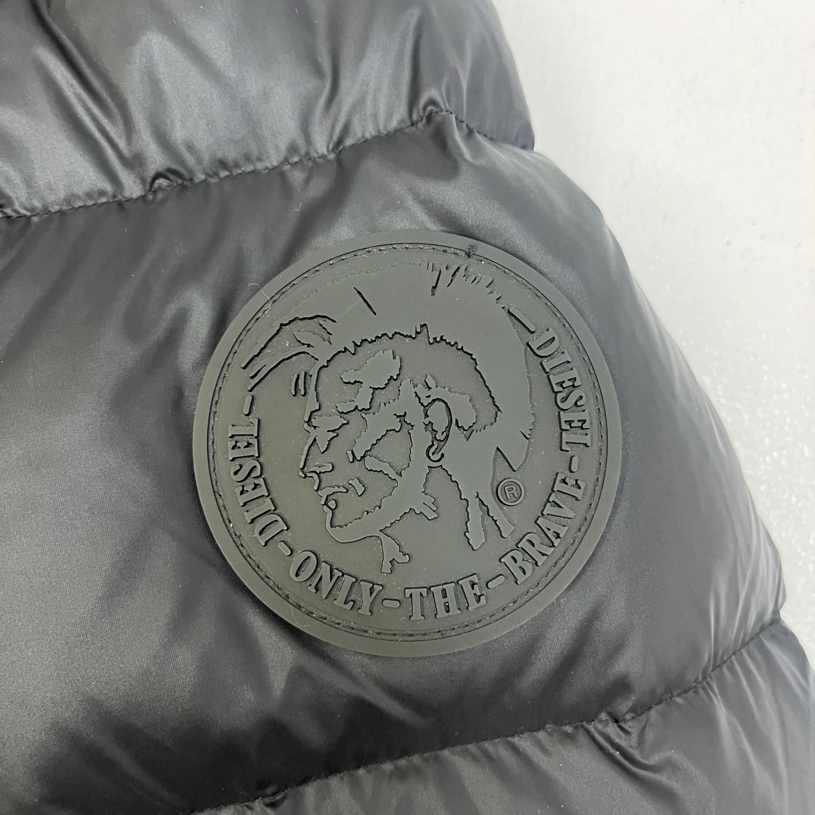 【加古川店】 中古 DIESEL | ディーゼル ダウンジャケット ブレイブマンロゴ ブラック サイズ：M 【94】 加古川店】 中古 DIESEL | ディーゼル ダウンジャケット ブレイブマン