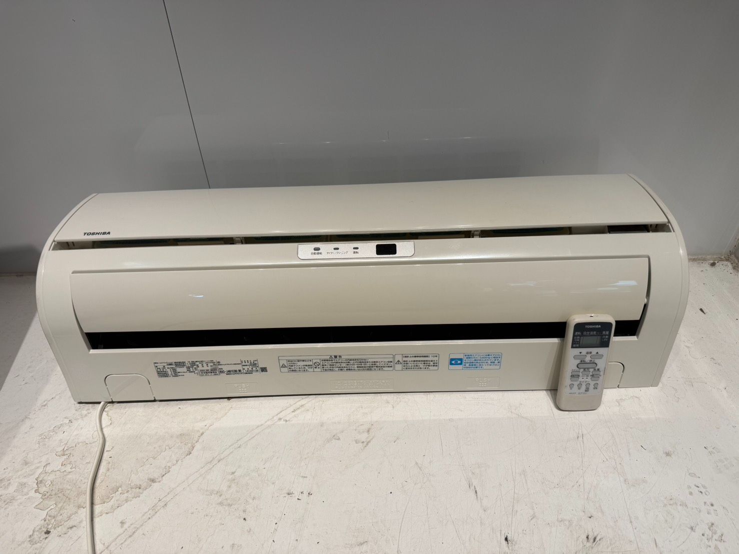 390　TOSHIBA　2011年製エアコン　14～16畳用 390 TOSHIBA 2011年製エアコン 14～16畳用 分解洗浄済み・整備済み
