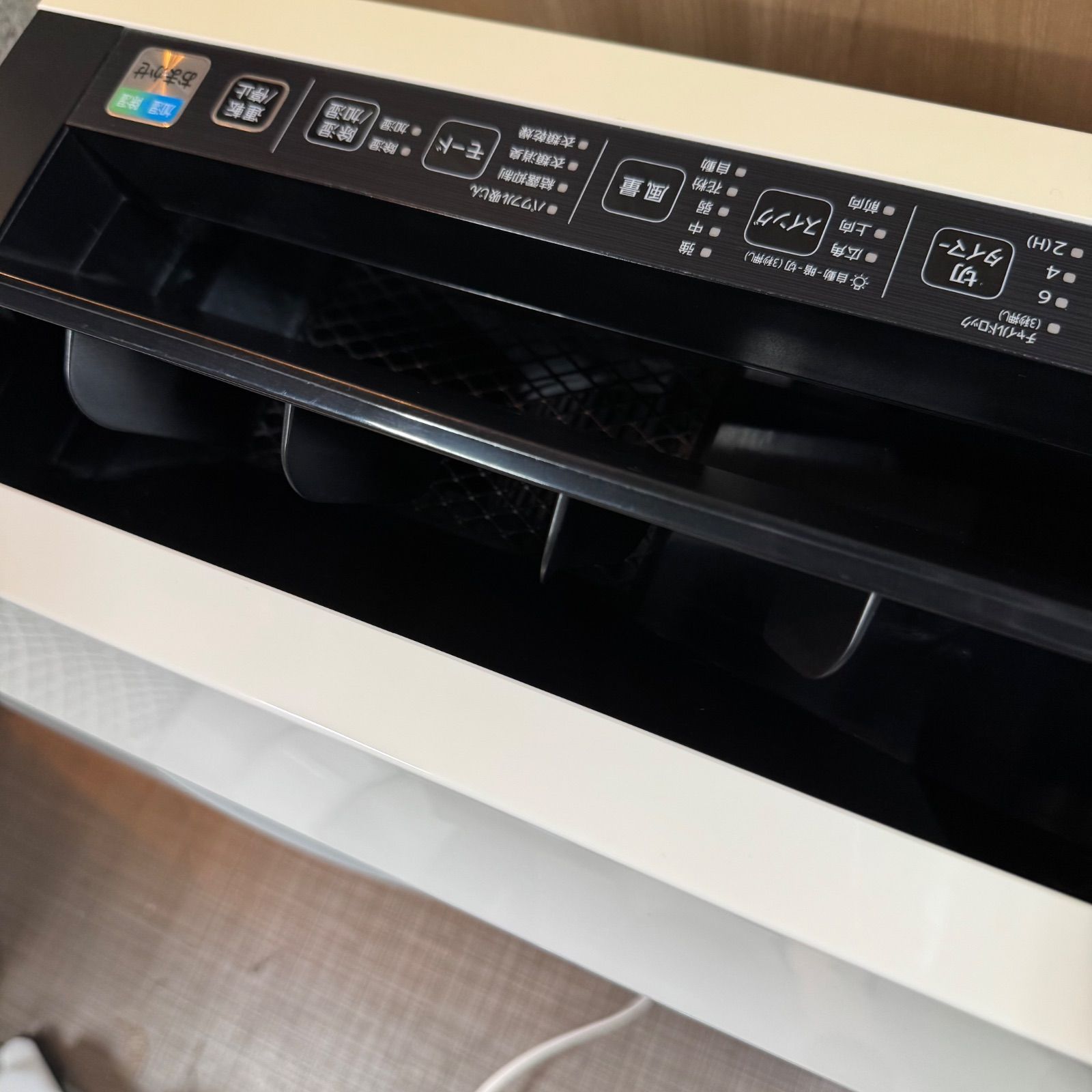 中古】SHARP 除加湿空気清浄機 KC-HD70-W 2018年製 ホワイト シャープ 