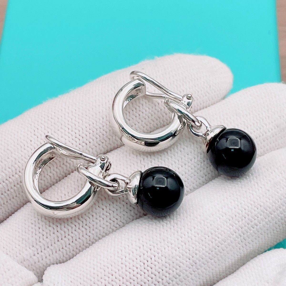 ◇ティファニー◇新品仕上済 Tiffany&Co. ボール ダングル イヤリング 
