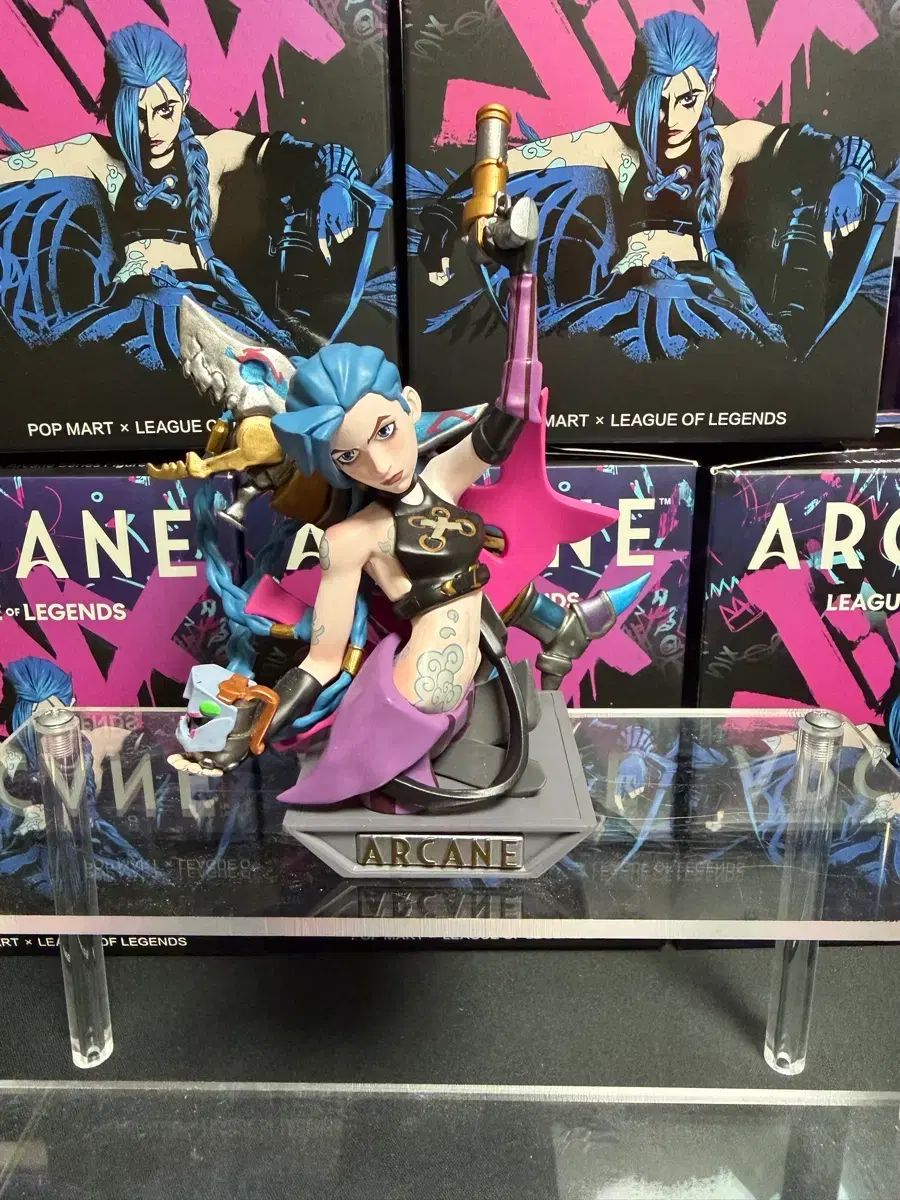 リーグ・オブ・レジェンド ポップマート アケイン Jinx フィギュア
