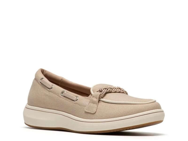クラークス レディース シューズ Clarks Cloudsteppers BreezeSky Bay Boat Shoe Sand サンド