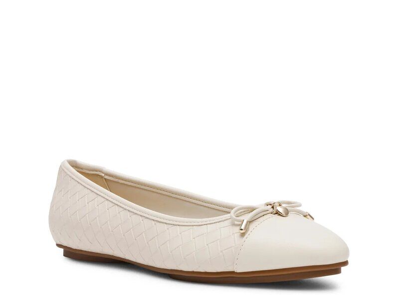 アンクライン レディース シューズ パンプス Anne Klein Luci Ballet Flat Bone White ホワイト 21,312円