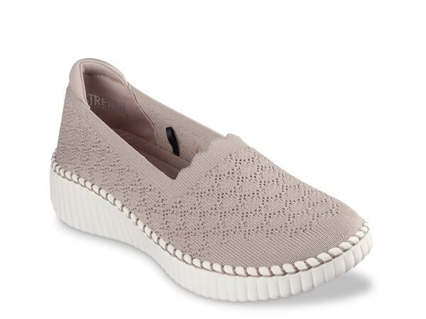 スケッチャーズ レディース シューズ スリッポン・ローファー Skechers Wilshire Blvd SlipOn Taupe トープ