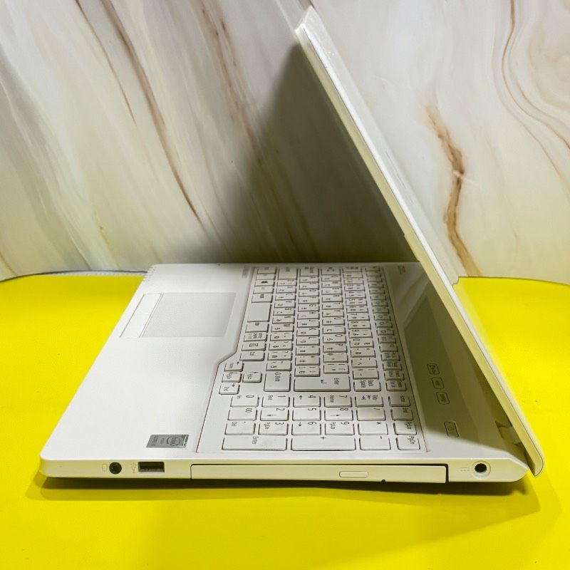 爆速Core i7✨富士通ノートPC 8GB/SSD Win11 - メルカリ